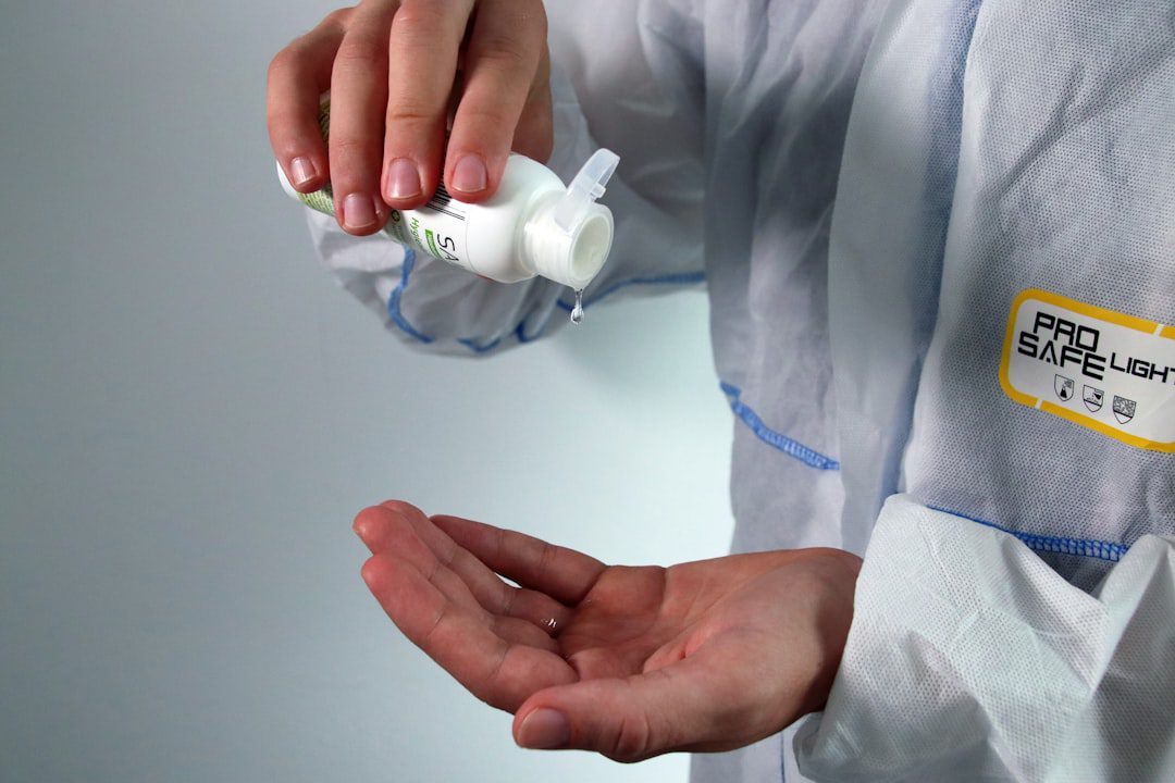 patient taking medication for prescription drug safety tips